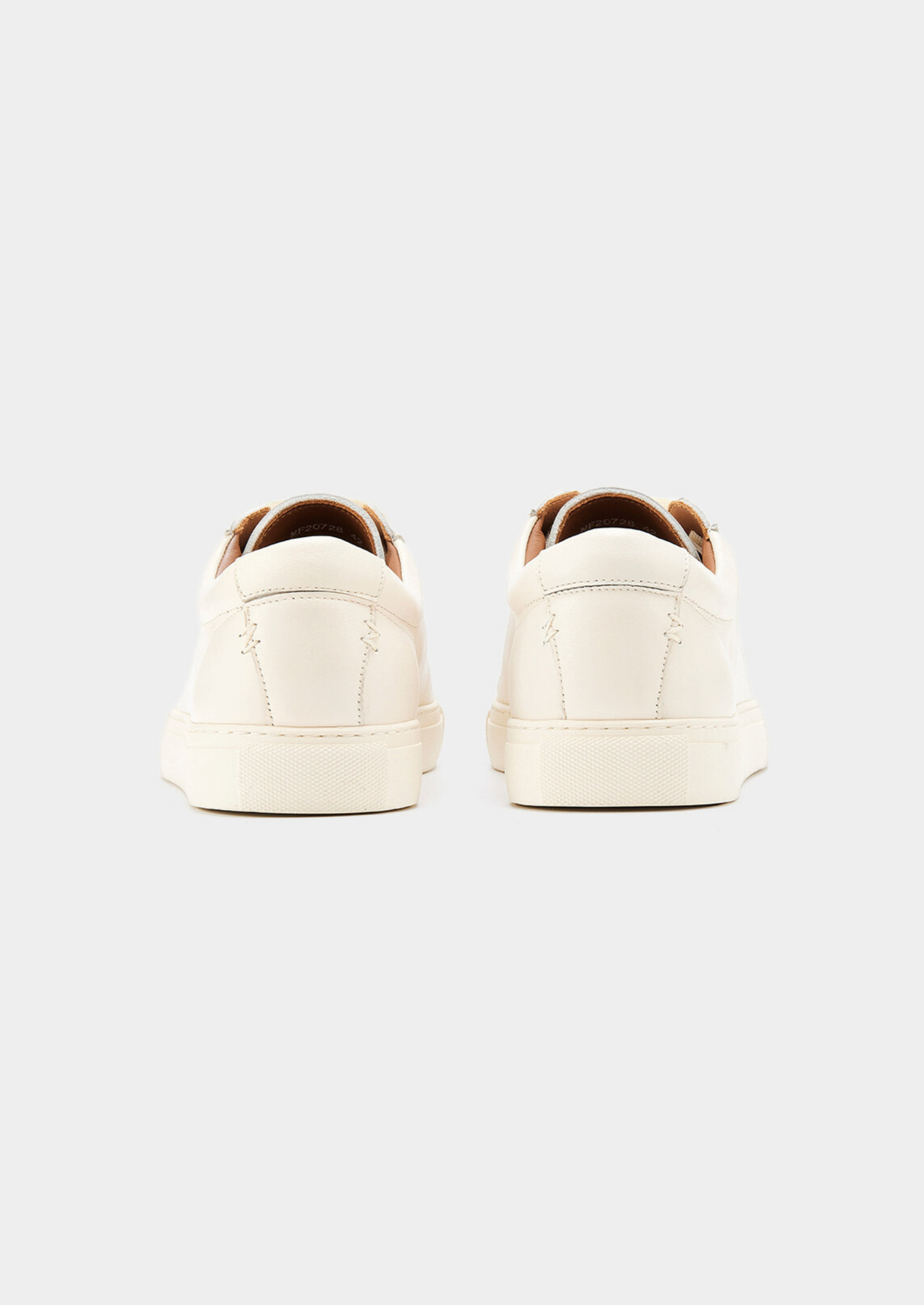 IVORY ESSENTIAL LEATHER SNEAKER