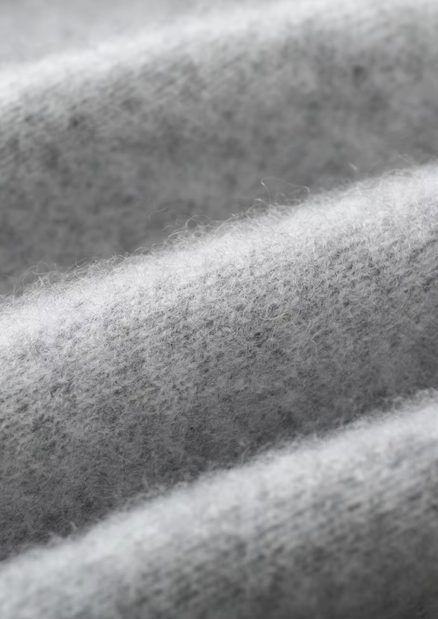 PURE EXTRA-FINE MERINO WOOL V-NECK CARDIGAN