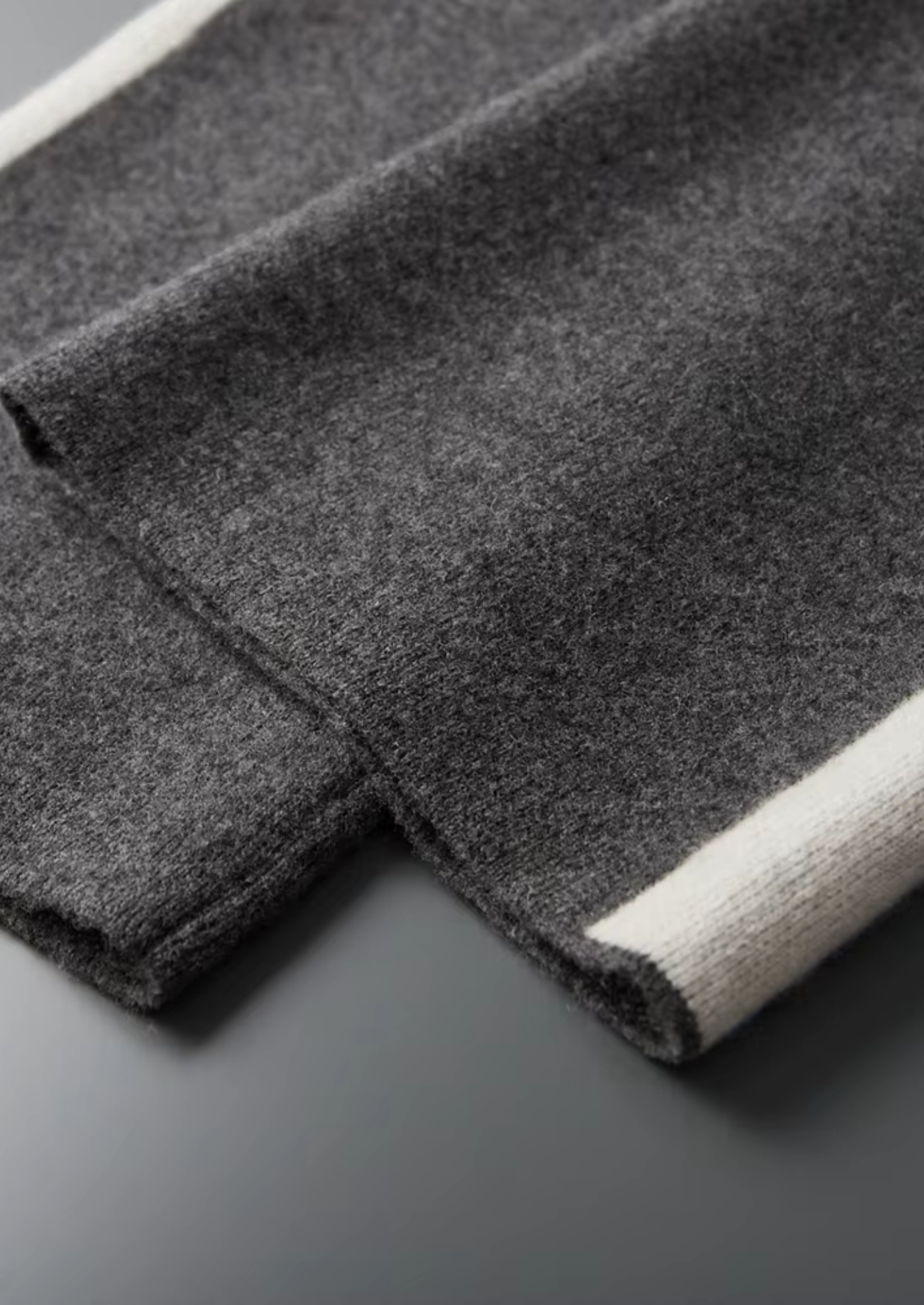 PURE EXTRA-FINE MERINO WOOL WIDE LEISURE TROUSERS