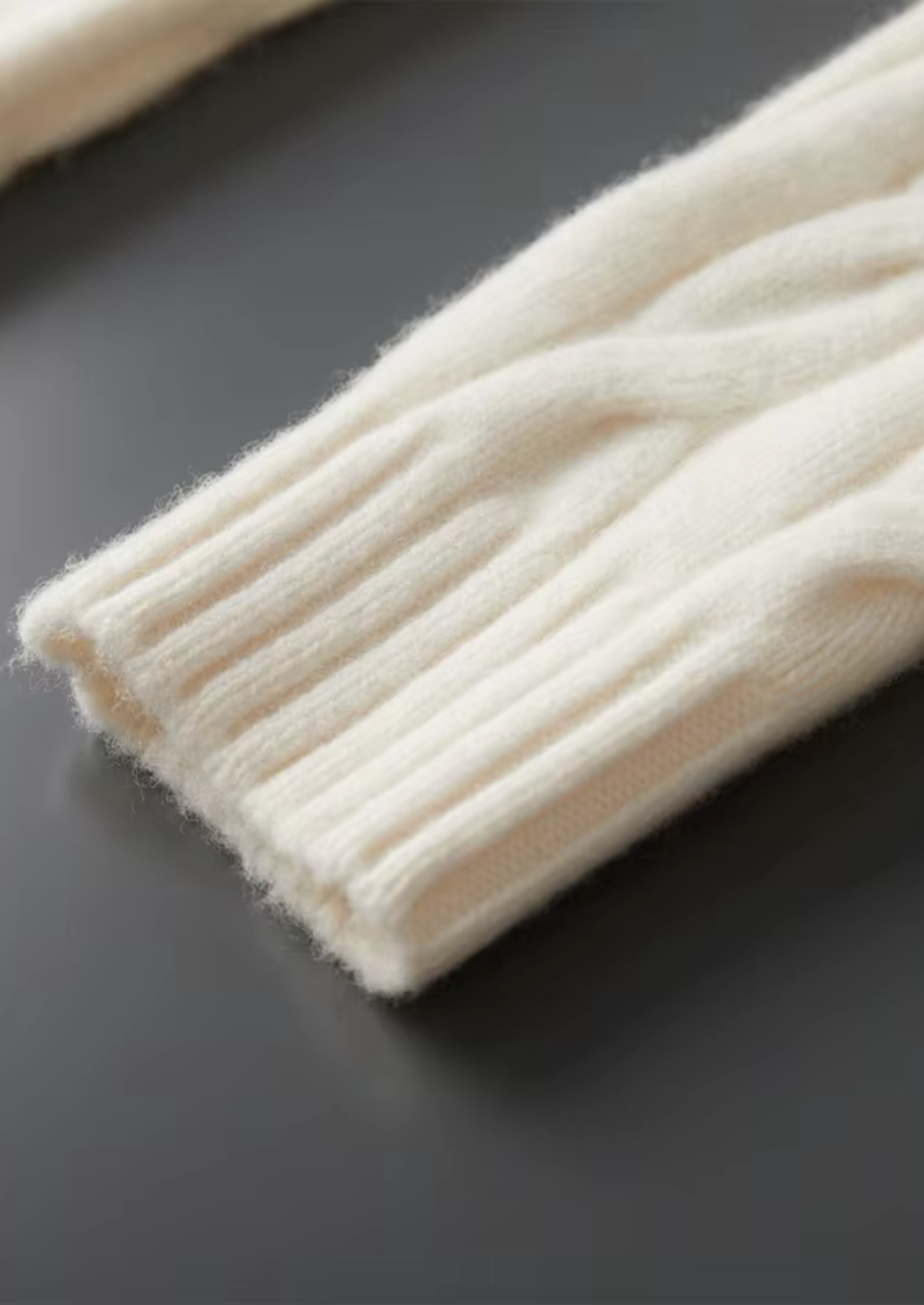 PURE EXTRA-FINE MERINO WOOL DUAL-ZIP CABLE CARDIGAN