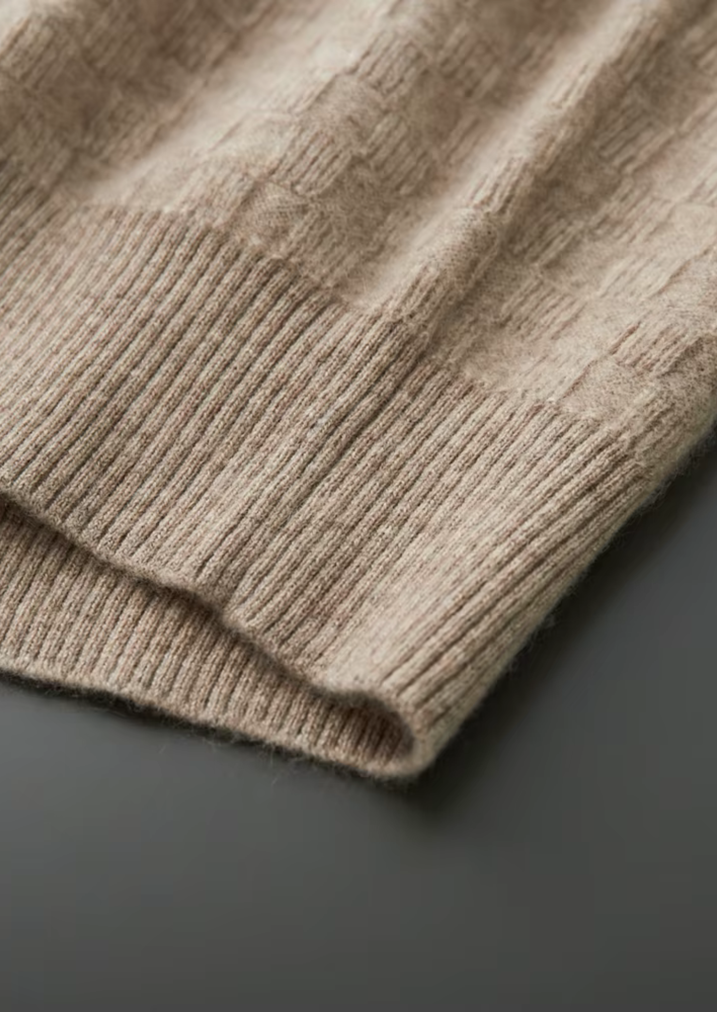 PREMIUM CASHMERE TEXTURED CREWNECK