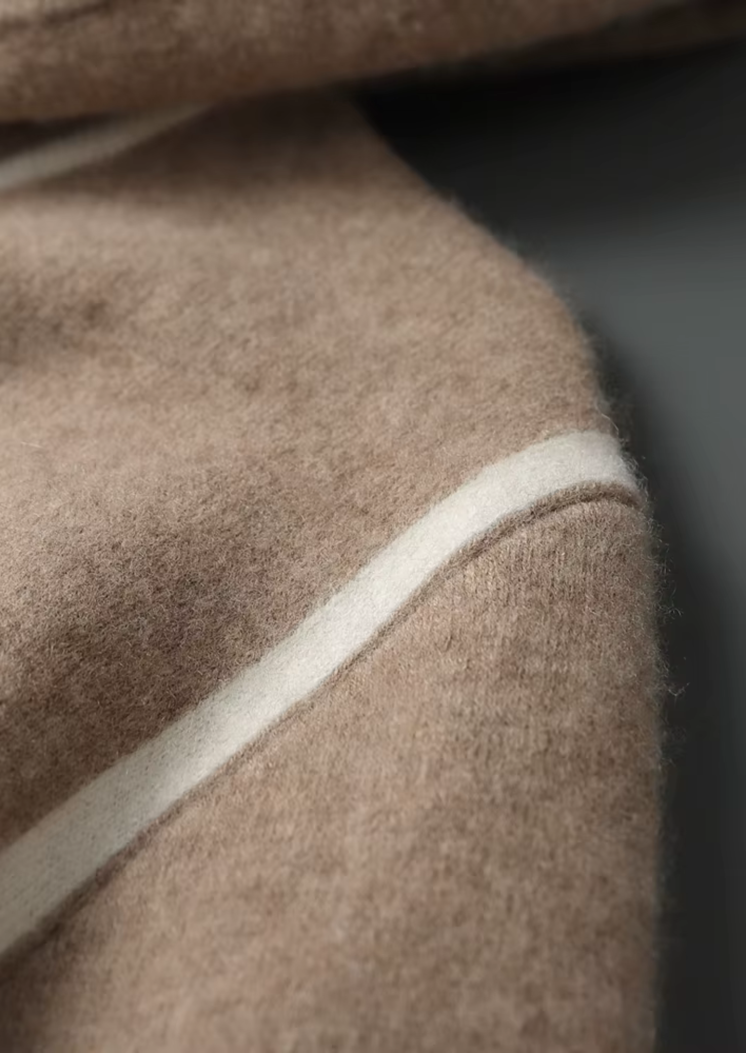 PREMIUM CASHMERE TWO TONE ZIPPER HOODIE