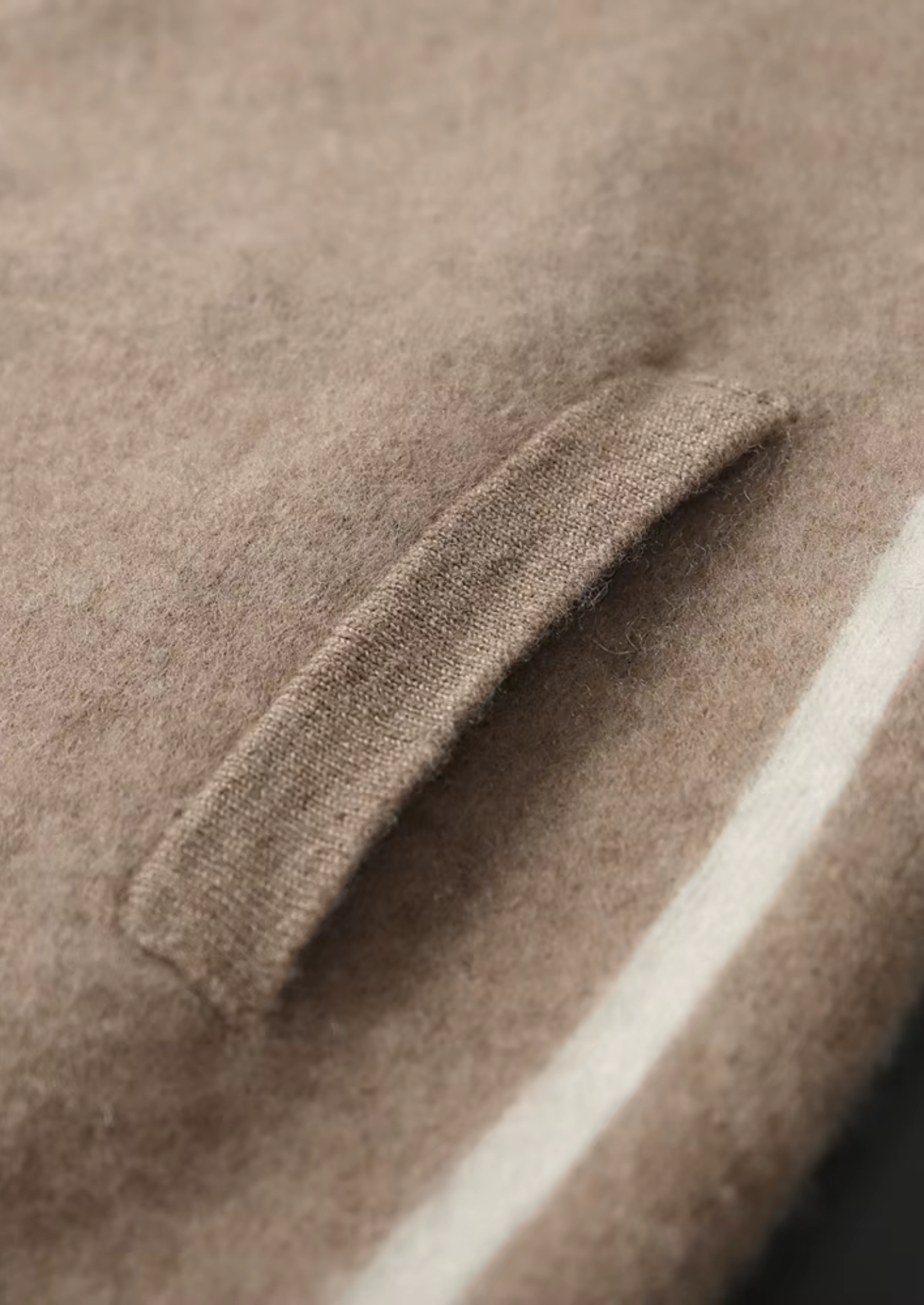 PREMIUM CASHMERE LEISURE SET