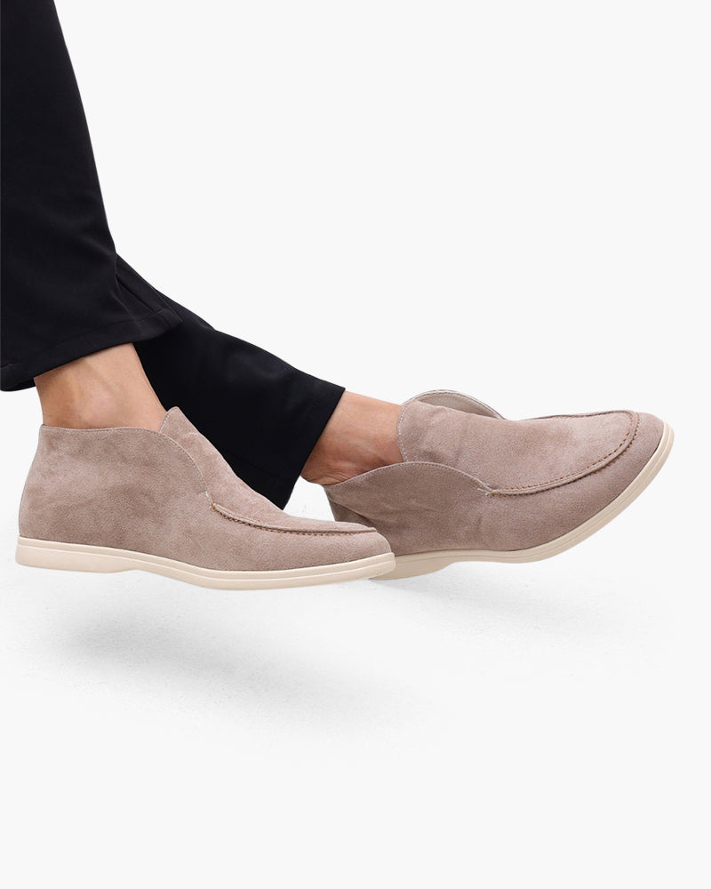 Orren Ottawa™ | Winter Look - Coffee Stroll