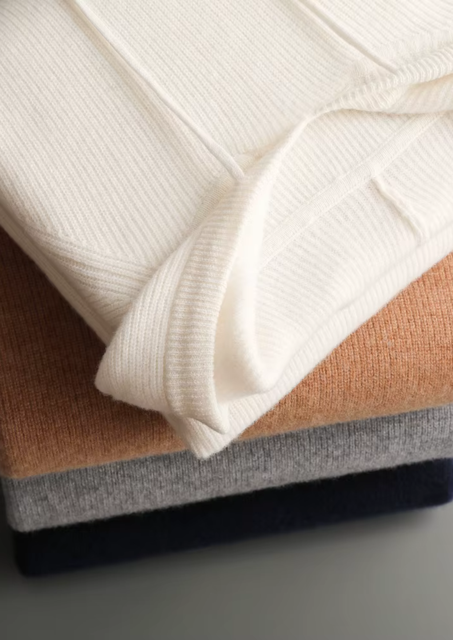 PURE EXTRA-FINE MERINO WOOL ALESSIO SET