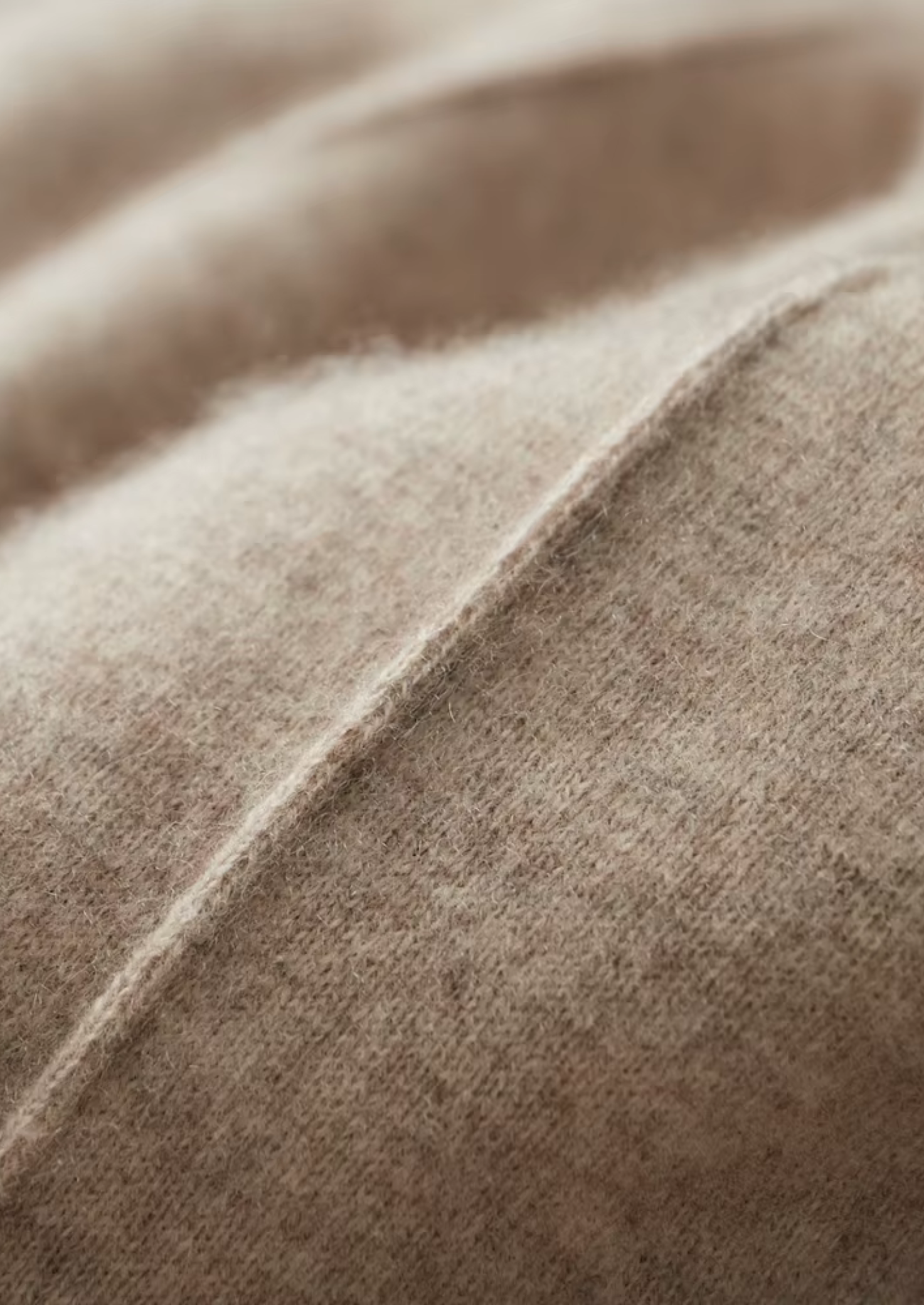 PURE EXTRA-FINE MERINO WOOL FALCONI SET