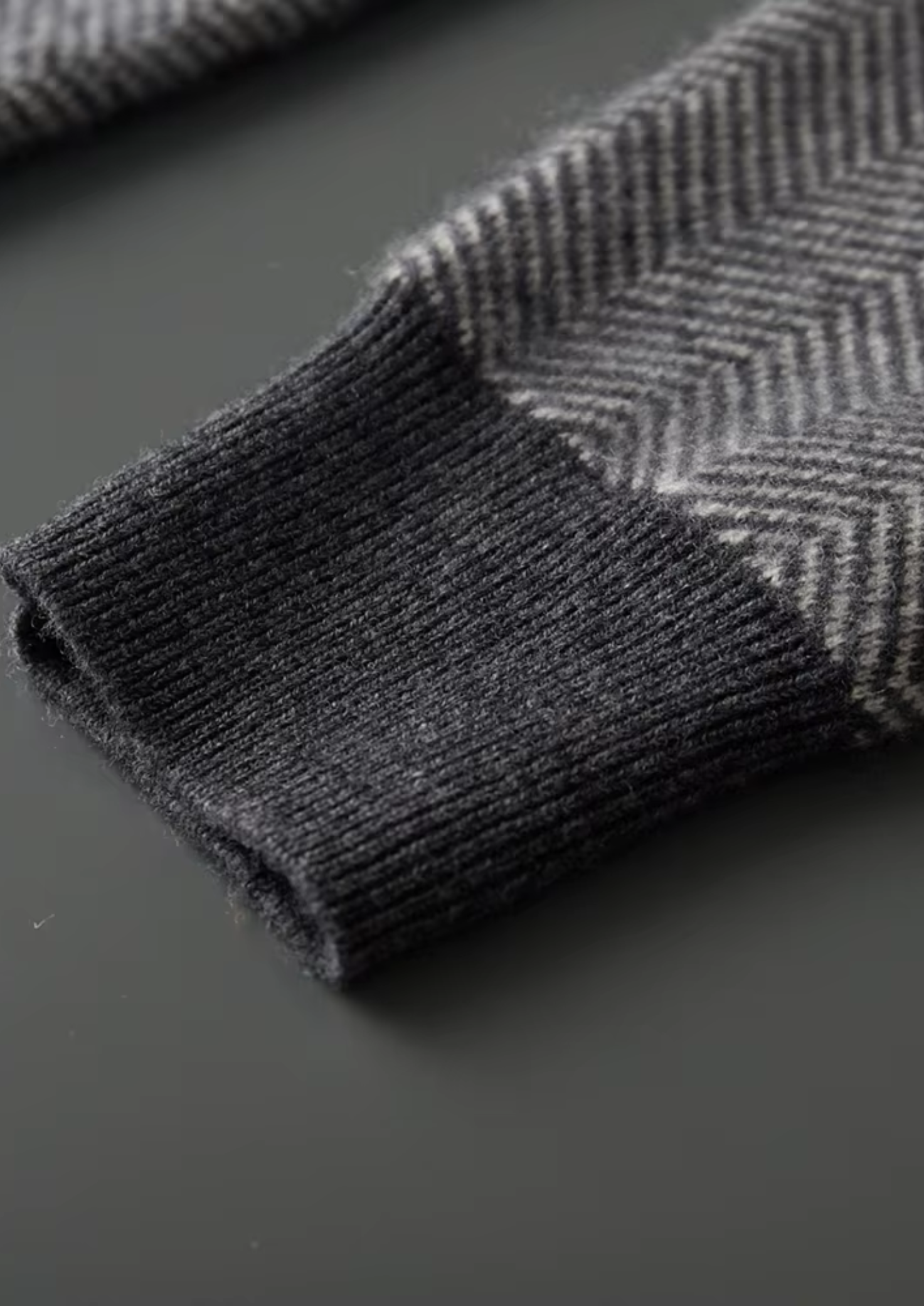 PURE EXTRA-FINE MERINO WOOL PATTERNED SET