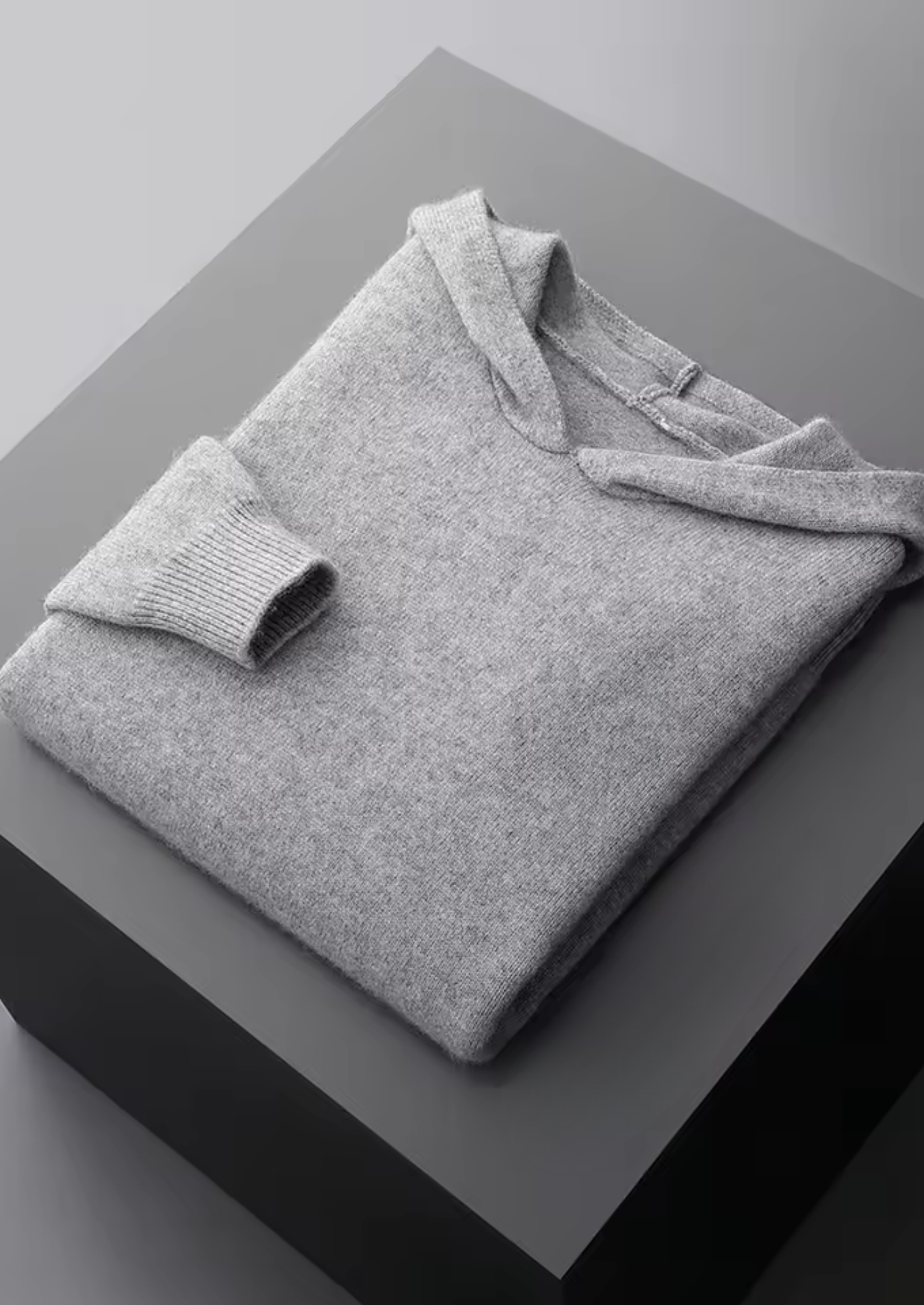 PREMIUM CASHMERE ESSENTIAL HOODIE