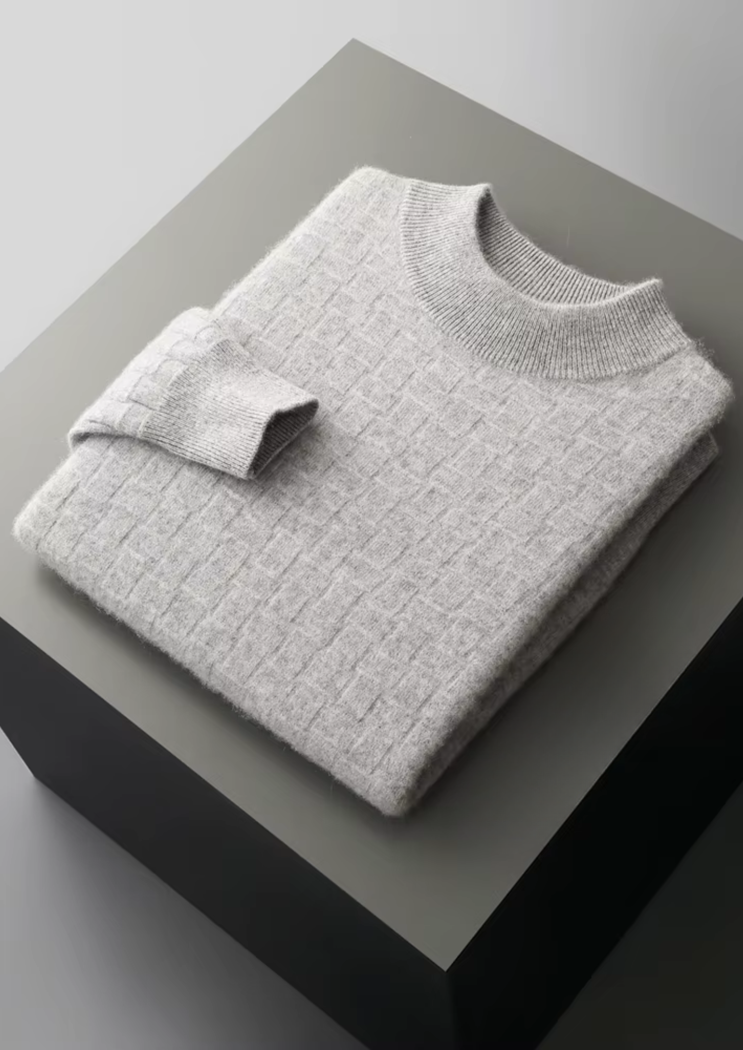 PURE EXTRA-FINE MERINO WOOL TEXTURED MOCKNECK